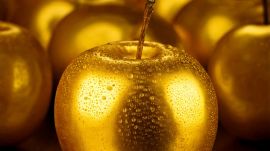 金色のリンゴ02-無料壁紙